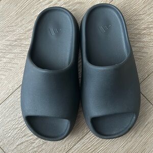 Yeezy slide